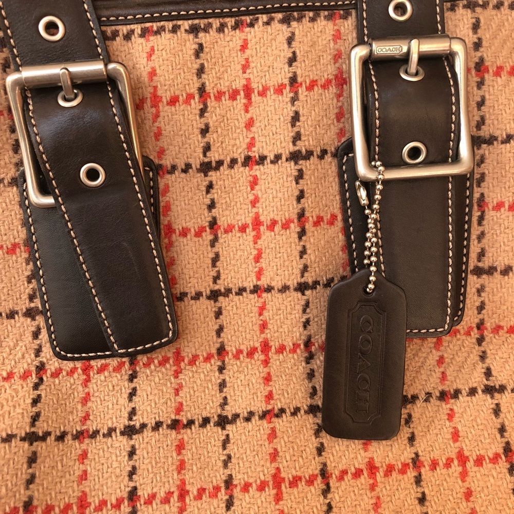 Coach wool tote 👜 - Picture 6 of 9
